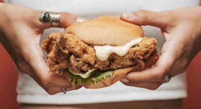 Megnyitja kapuit a Blaha Chicken Tenders