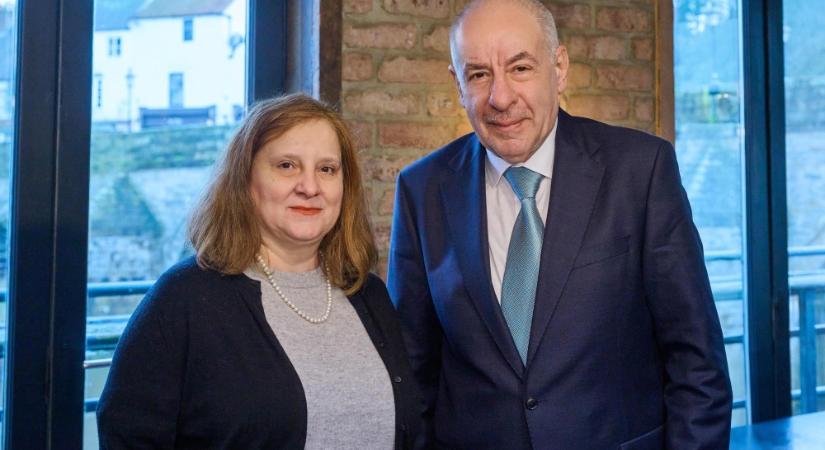 Sulyok Tamás a Magyarok Angliai Országos Szövetségének elnökével találkozott