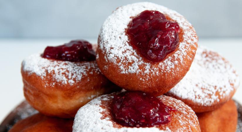 Történetek a konyhaasztalról: a farsangi fánk évszázadai