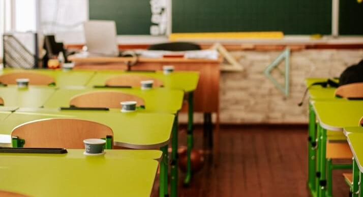 Újabb bombariadó egy iskolában – Fenyegető e-mailek miatt nyomoz a rendőrség