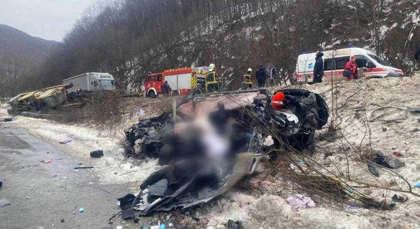 Halálos közúti baleset az Ábránkai-hágón