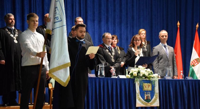 Nagy pillanatok a zalai városban – A jövő szakembereit engedték útjukra (galéria, videó)