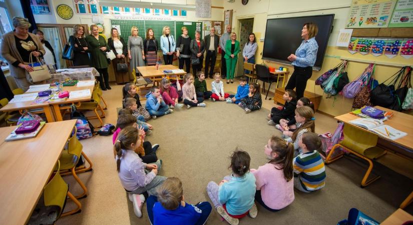 Mentorintézmény lett a hevesi iskola, igazgatók érkeztek a térségből