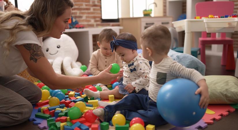 Ingyenes egészségügyi továbbképzés indult bölcsődei dolgozóknak