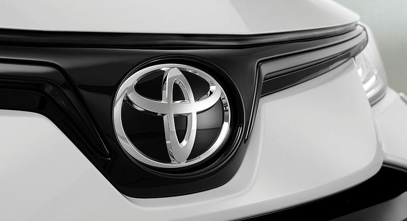 Hibridekkel előzte le a világot a Toyota
