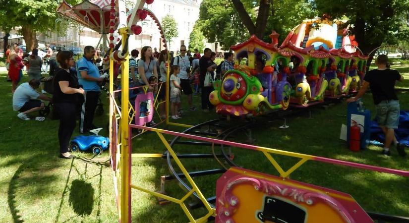 Gyermeknap Móron 2026