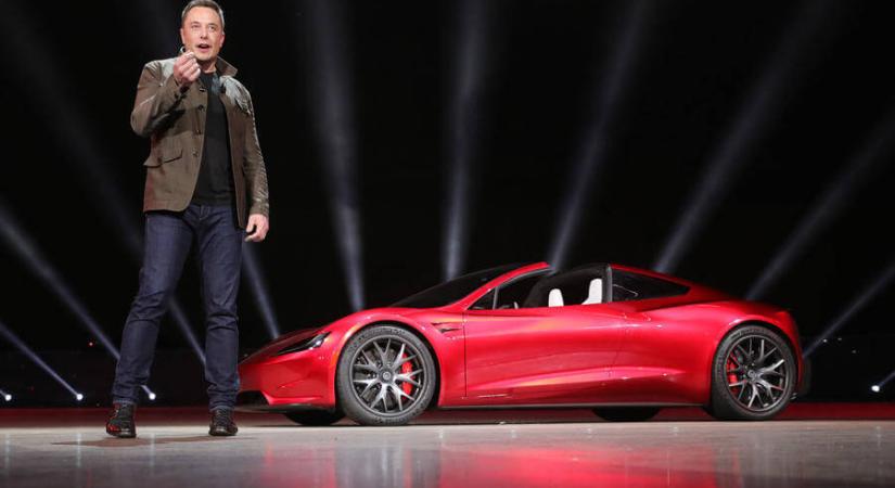 A TESLA LEÁLLÍTJA AZ X ÉS S MODELLEK GYÁRTÁSÁT