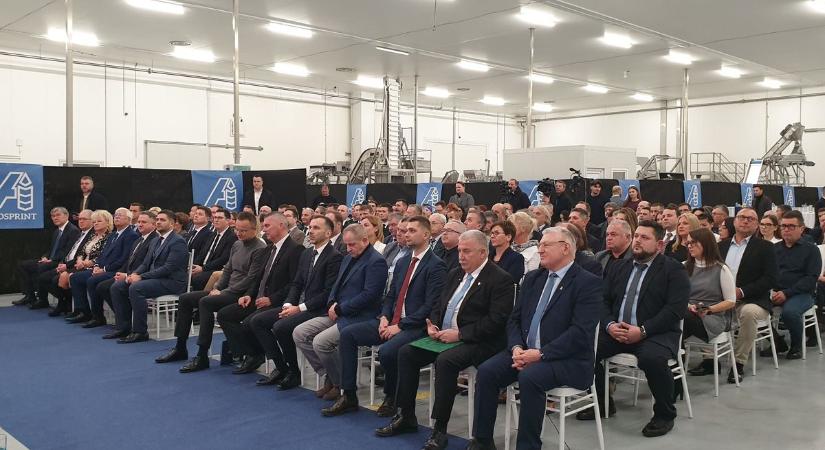 Gigaberuházás Karcagon: automataüzemet és 9 milliárdos fejlesztést jelentettek be