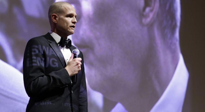 Jens Stoltenberg Főtitkárral a NATO “Háborús Termében”