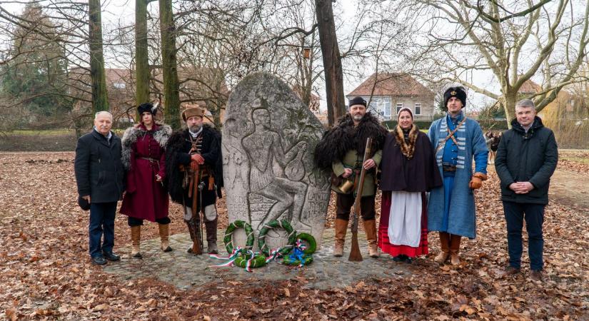 A haza és a béke krónikása: Tinódi Lantos Sebestyénre emlékeztek