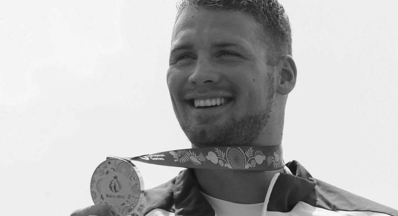 Ma búcsúznak Dudás Mikitől: édesapja mellé temetik a tragikus sorsú világbajnokot