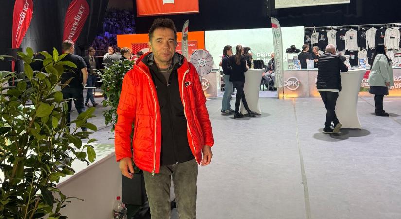 Lelléről Kaposvárig, 52 kilométeren át gyalogolt a békeharcos a DPK gyűlésre Orbán Viktor iránti tiszteletből