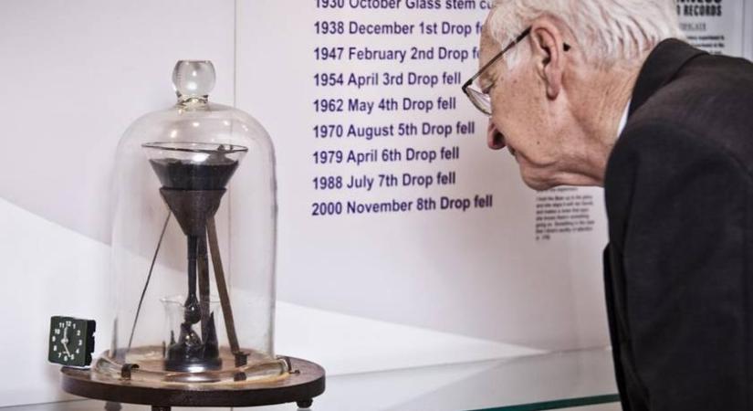 A világ leghosszabb kísérlete már csaknem 100 éve zajlik – ezt vizsgálják vele