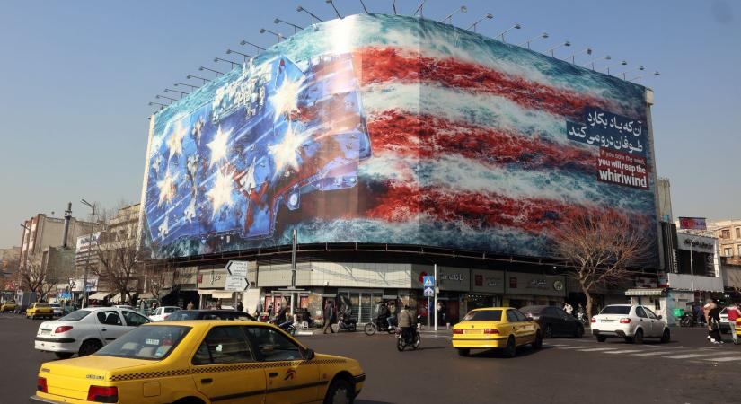 A Nyugatnak nem jár erkölcsi felmentés, ha a teokrácia martalékául hagyja az irániakat