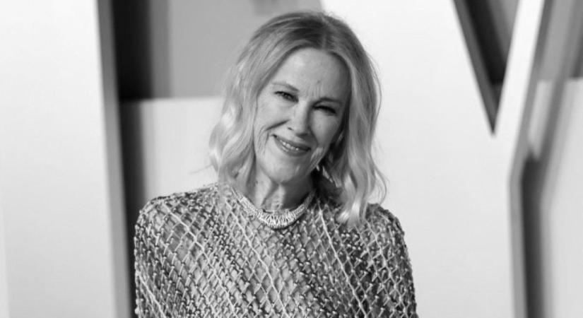 Elhunyt a Kevin anyukáját játszó Catherine O'Hara