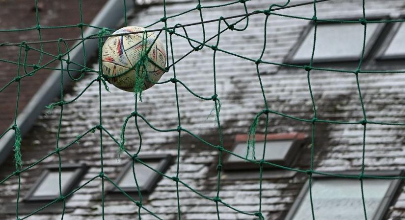 Hihetetlen bejelentés: lebonthatnak egy focistadiont Magyarországon, óriási bevásárlóközpont épülhet a helyén – ilyen még nem volt