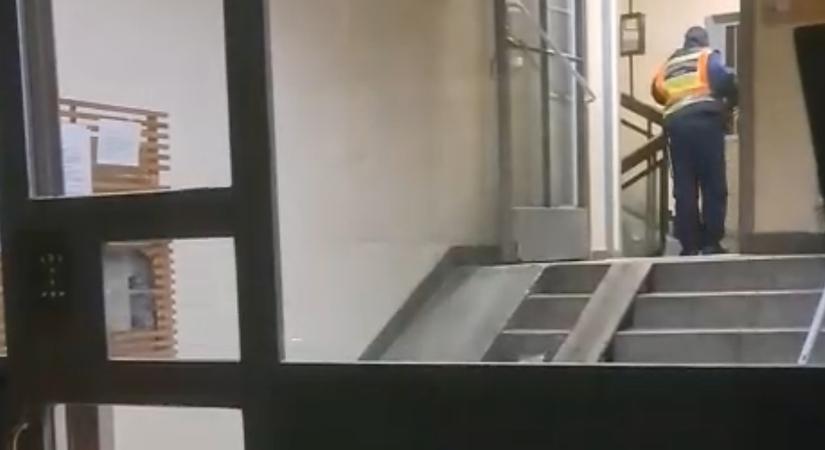 A Tisza Párt aktivistáira támadtak Debrecenben – elhatárolódott Papp László és a Fidesz