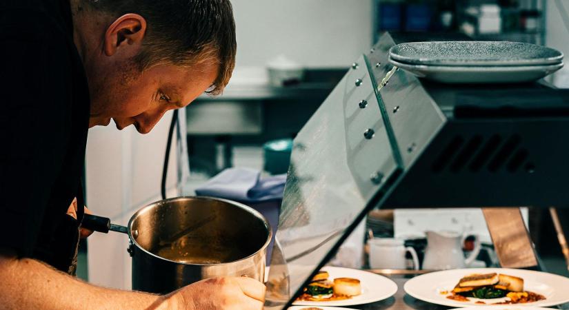 Filléres trükk a konyhában: ettől lesz éttermi minőségű a vacsora, még pénzt is spórolunk