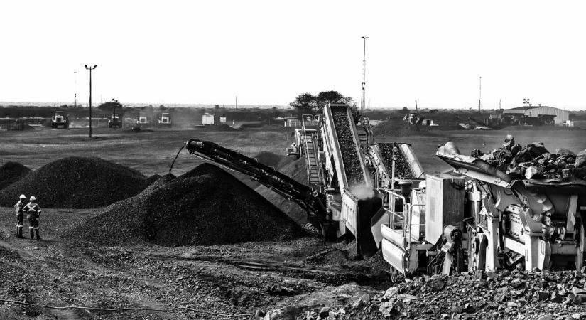 Katasztrofális bányabaleset történt – eddig több mint 200 halottról tudni