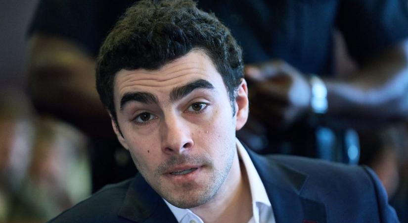 Nem ítélik halálra az amerikai vezérigazgatót a nyílt utcán kivégző Luigi Mangionit