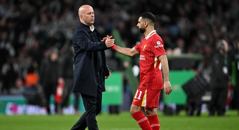 Szalah vagy Slot? A sztárcsatár csak akkor marad, ha kirúgják az edzőt