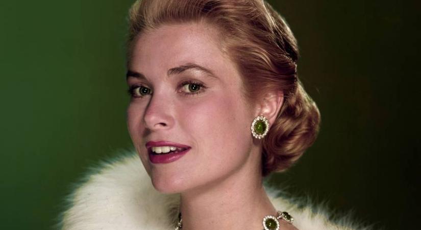 Grace Kelly legkisebb lányunokája meseszép hercegnő: friss fotókon a 11 éves Gabriella
