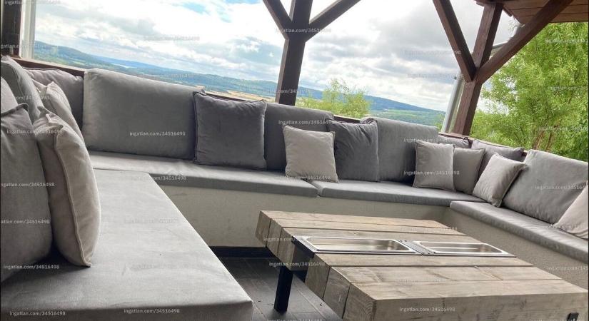 Kiadó öreg-hegyi ház, ahol lelassul az idő, s a Balaton naponta rád köszön ( galéria)