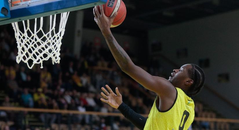 Falco KC: debreceni túra