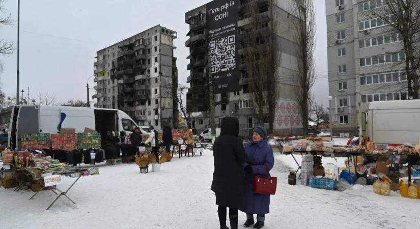 Annyira lehúzza az ukrán gazdaságot a háború, hogy minden ukrán ember évi 330 ezer forintnyi összeget veszít miatta