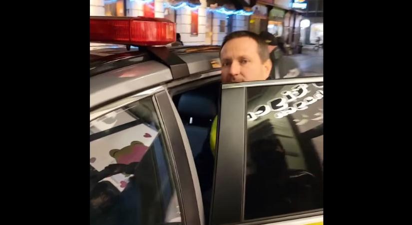 Szijjártó szerint szabadon engedték a dekrétumok tagadása miatt elvitt szlovákiai magyar politikust, Magyar a nagykövet berendelését követeli