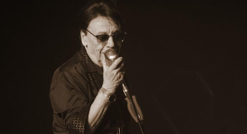 Gyászba borult szombat reggel Magyarország, meghalt a legenda: "Fenyő Miklós örökzöld álomra szenderült"