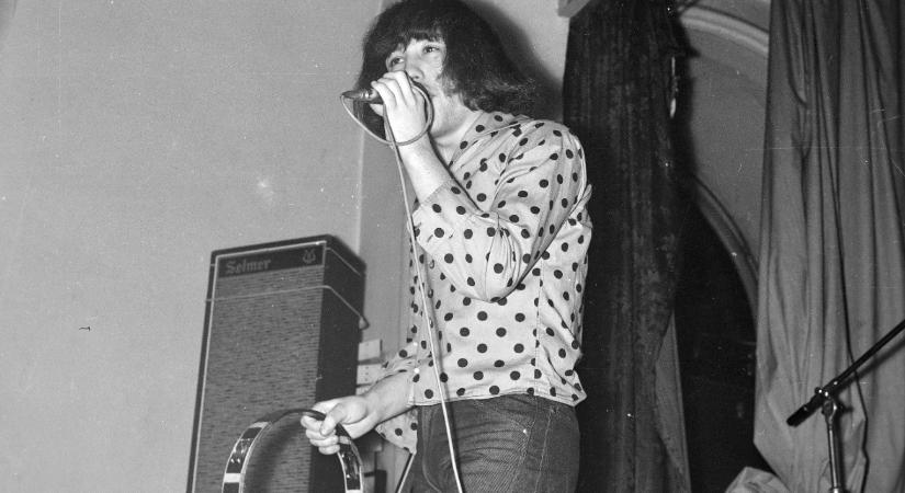 Zenészek, pályatársak, politikusok emlékeznek az elhunyt Fenyő Miklósra