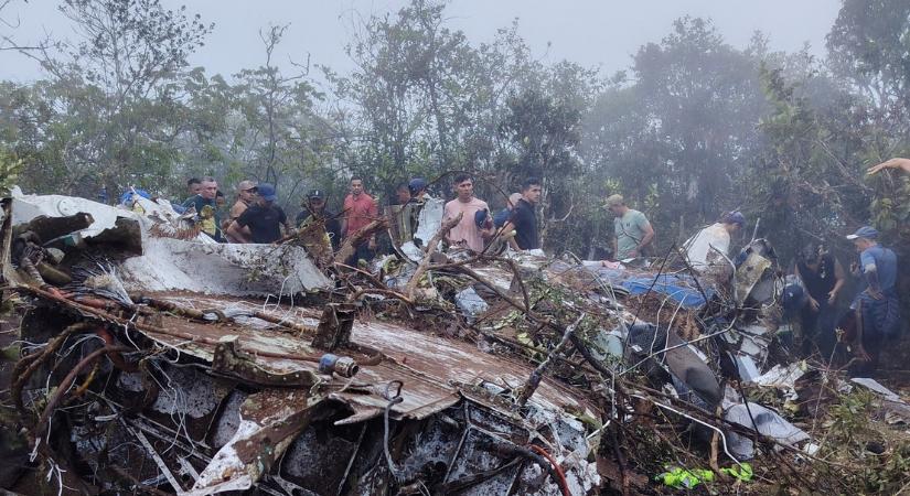 Lezuhant egy utasszállító Kolumbiában, senki sem élte túl a tragédiát