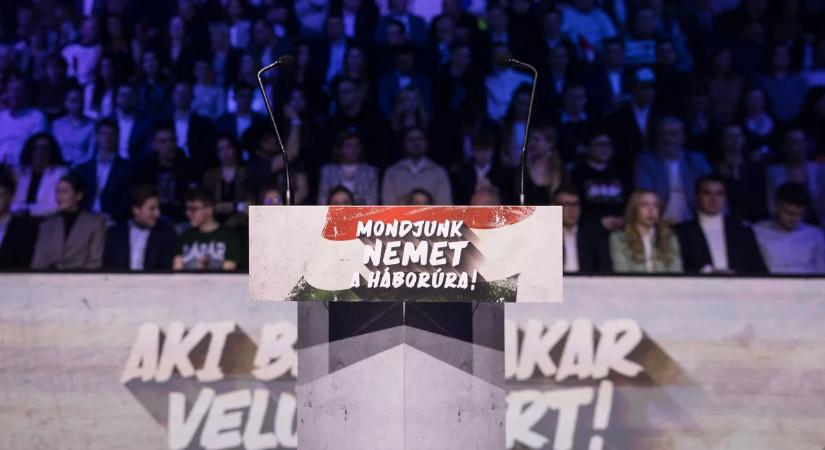 Itt követheted élőben a hatvani Háborúellenes Gyűlést