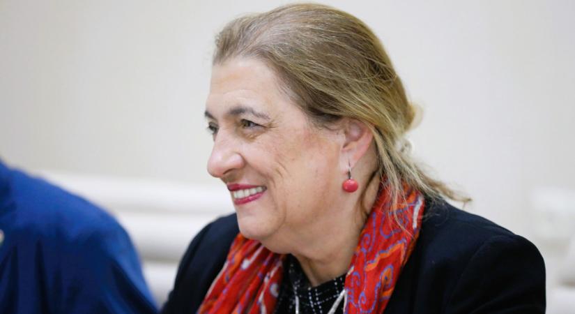 Most már tény: Orbán Viktor angoltanára lett az új örményországi nagykövet