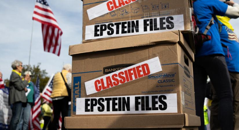 Washingtonban közzétették az Epstein-ügy több millió oldalnyi iratát, videók, és képek ezreit