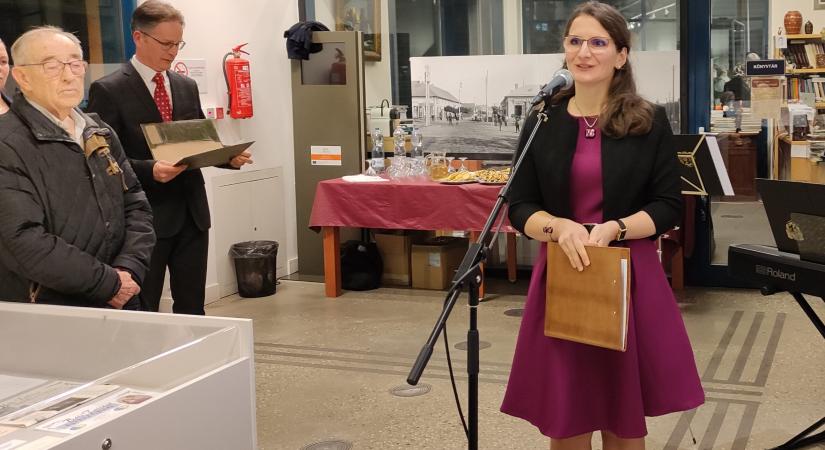 Megnyílt a vásárhelyi gazdabálok első 120 évét bemutató tárlat