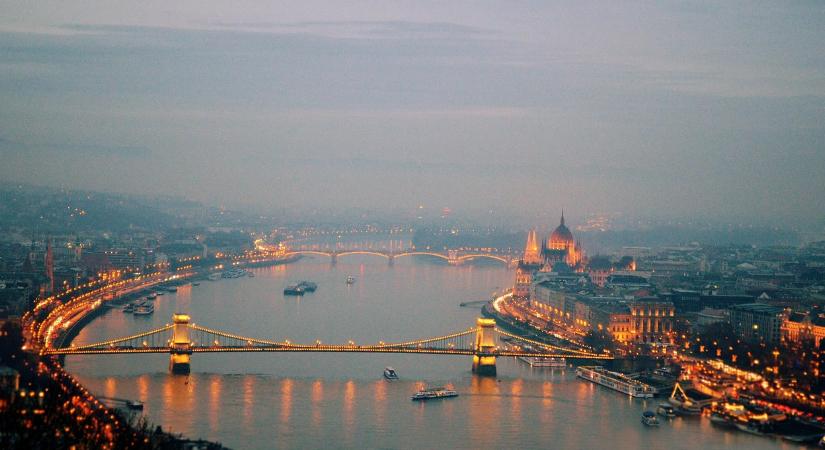 Időjárás: csapadékkal indul a hétvége