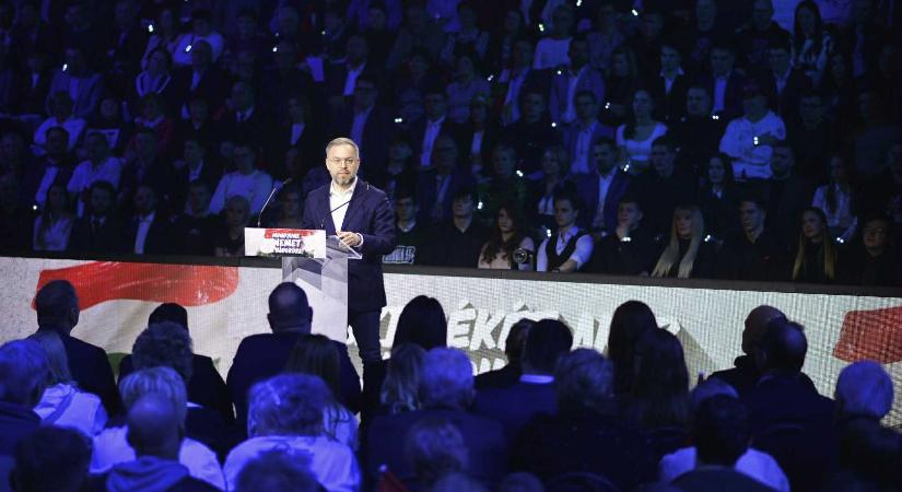 Orbán Viktornak szüksége van a támogatásunkra