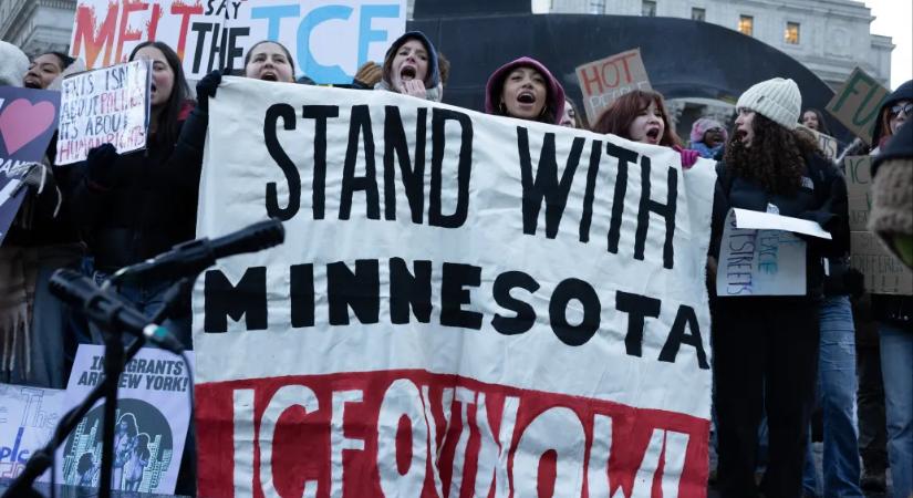 Ne finanszírozzátok az ICE-t! – New Yorktól Los Angelesig diákok tömegei vonultak utcára