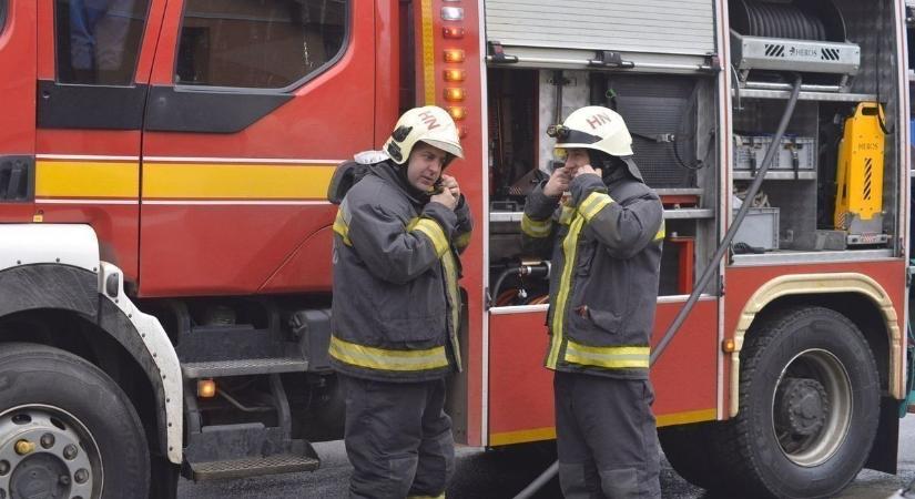 Nem sokon múlt a tragédia: sikerült kimenteni a csecsemőt