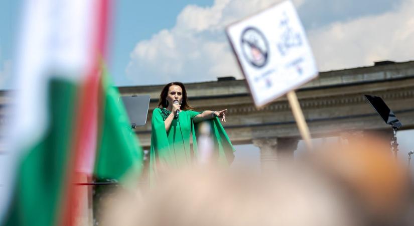 Csézi Erzsébet Magyar Péternek: Ne is tudjuk, kik a miniszterek, csak mindenki tegye a dolgát