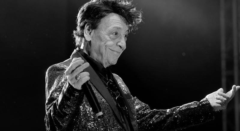 Sárm, csibészség, csókkirályság, Isten veletek! - 78 éves korában elhunyt Fenyő Miklós