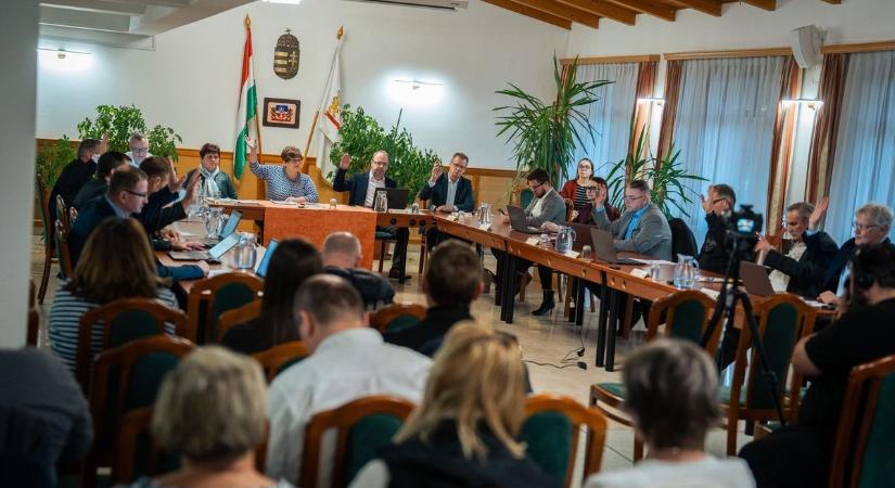 Rendezvényekről és közösségekről határoztak a városházán