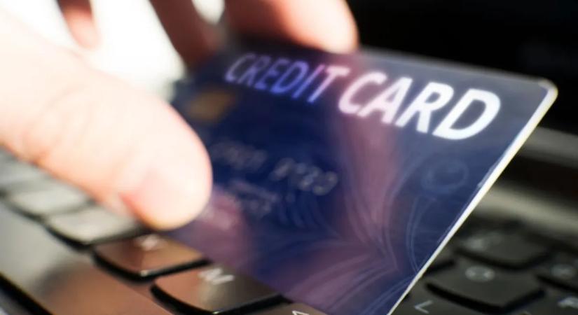 Kész csoda: az Európai Bizottság 23 ország ellen indított eljárást – Magyarország nincs közöttük