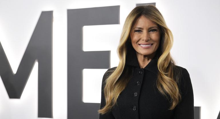 Melania Trump tarolt a mozikban, minden idők egyik legdrágább dokumentumfilmjét forgatták róla