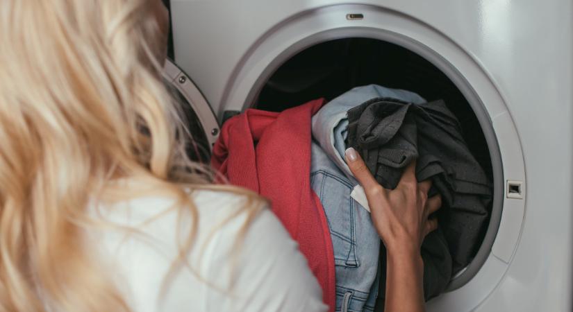 Ezt a ruhadarabot sose vedd fel kétszer mosás nélkül – tele van baktériummal