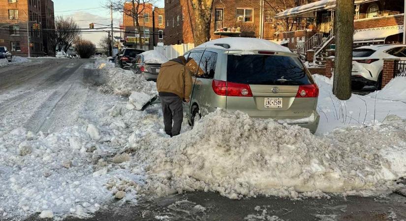 Brutális havazás New Yorkban – egy dunaújvárosi szemszögéből a téli káosz (galériával)