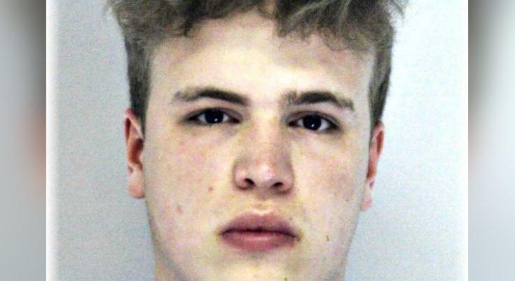 Eltűnt egy 23 éves dunabogdányi fiatal