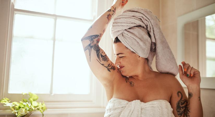 Erősebb a testszagod télen? Nem illúzió – ez az oka!